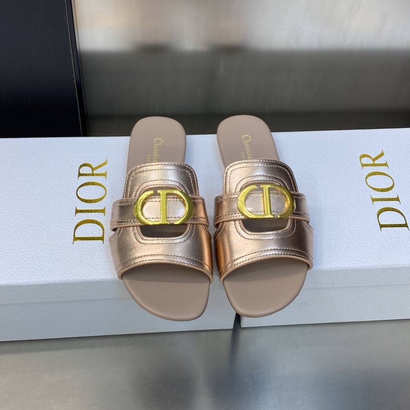 ch**an D*or slippers